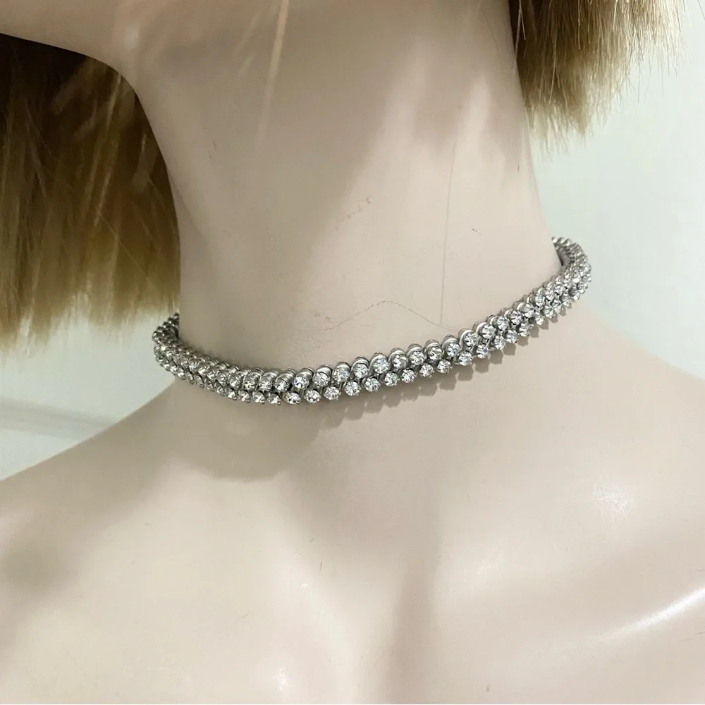 Vintage Clear Rhinestones Silver-tone Expandable Choker Necklace - Picture 3 of 16